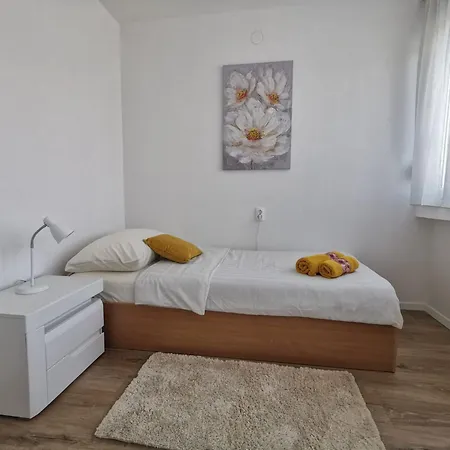 Spacious Mank3